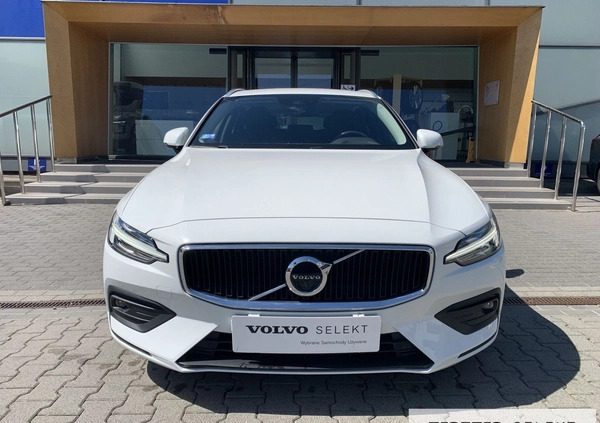 Volvo V60 cena 139900 przebieg: 57000, rok produkcji 2021 z Kraków małe 301